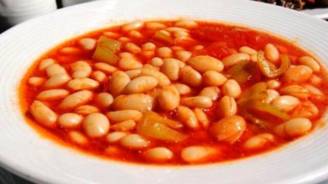 Kuru Fasulye Tarifi - Fotoğraf 1