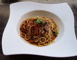 Spagetti Bolognese Tarifi - Fotoğraf 1