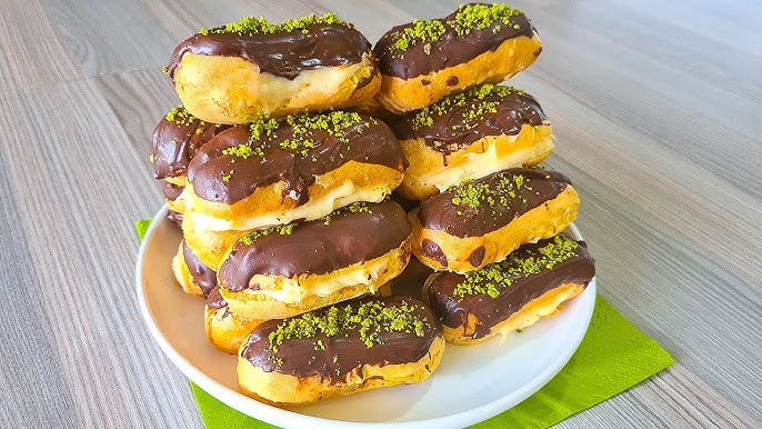 Ekler (Profiterol Hamurlu Ekler Pasta)