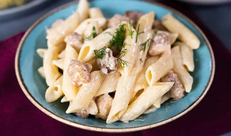 Kremalı Makarna Tarifi