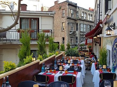 Taka Restaurant